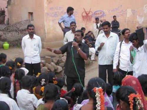 ஆந்திர-மாநிலம்-திறந்த-வெளி-சுவிசேஷ-ஊழியங்கள்-17